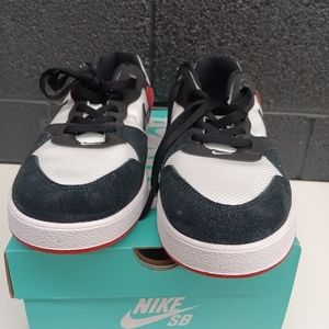 Nike workout shoes.Its very comfortable & can also be worn with leisure wear